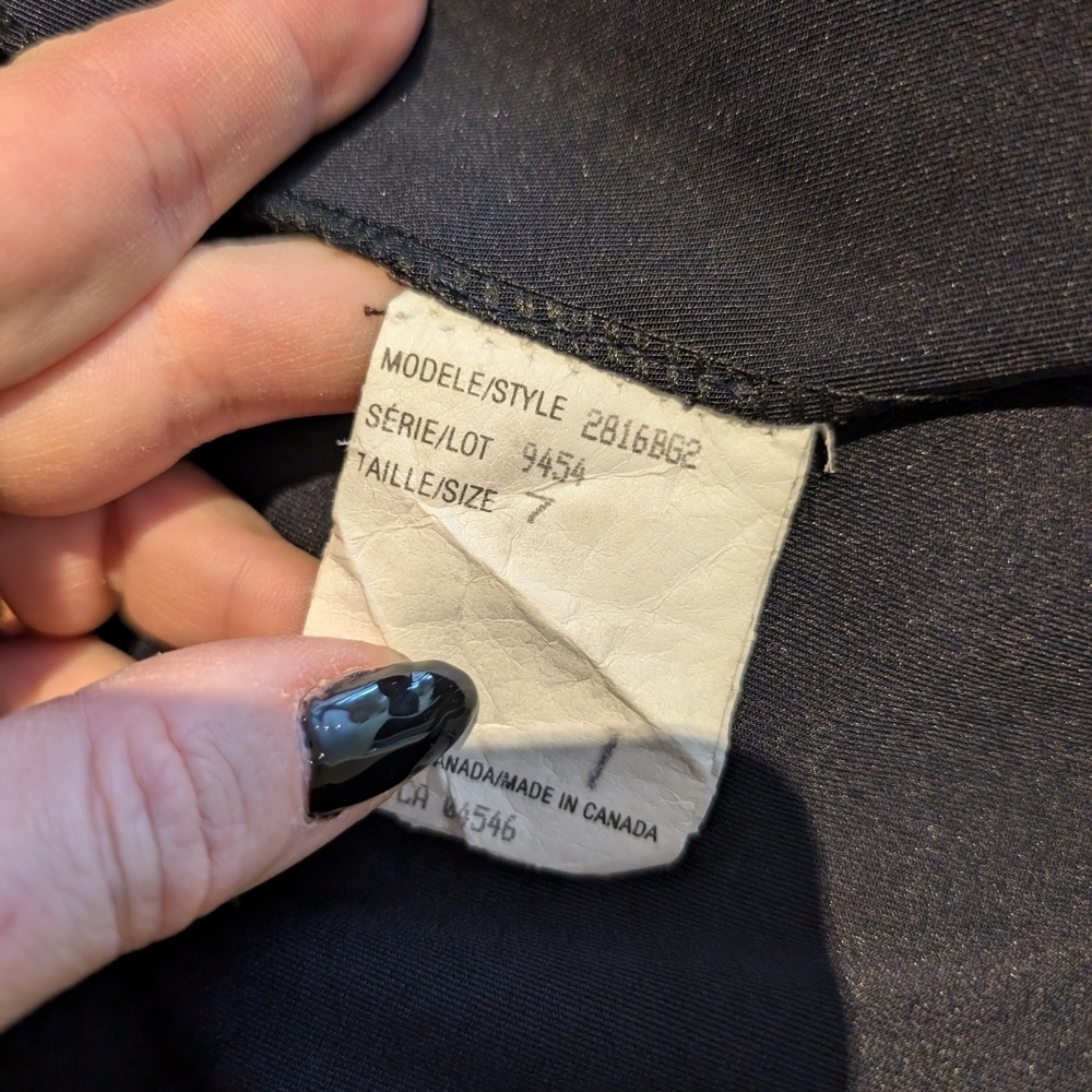 Vintage Black Short Sleeve Blazer - Picture 8 of 9
